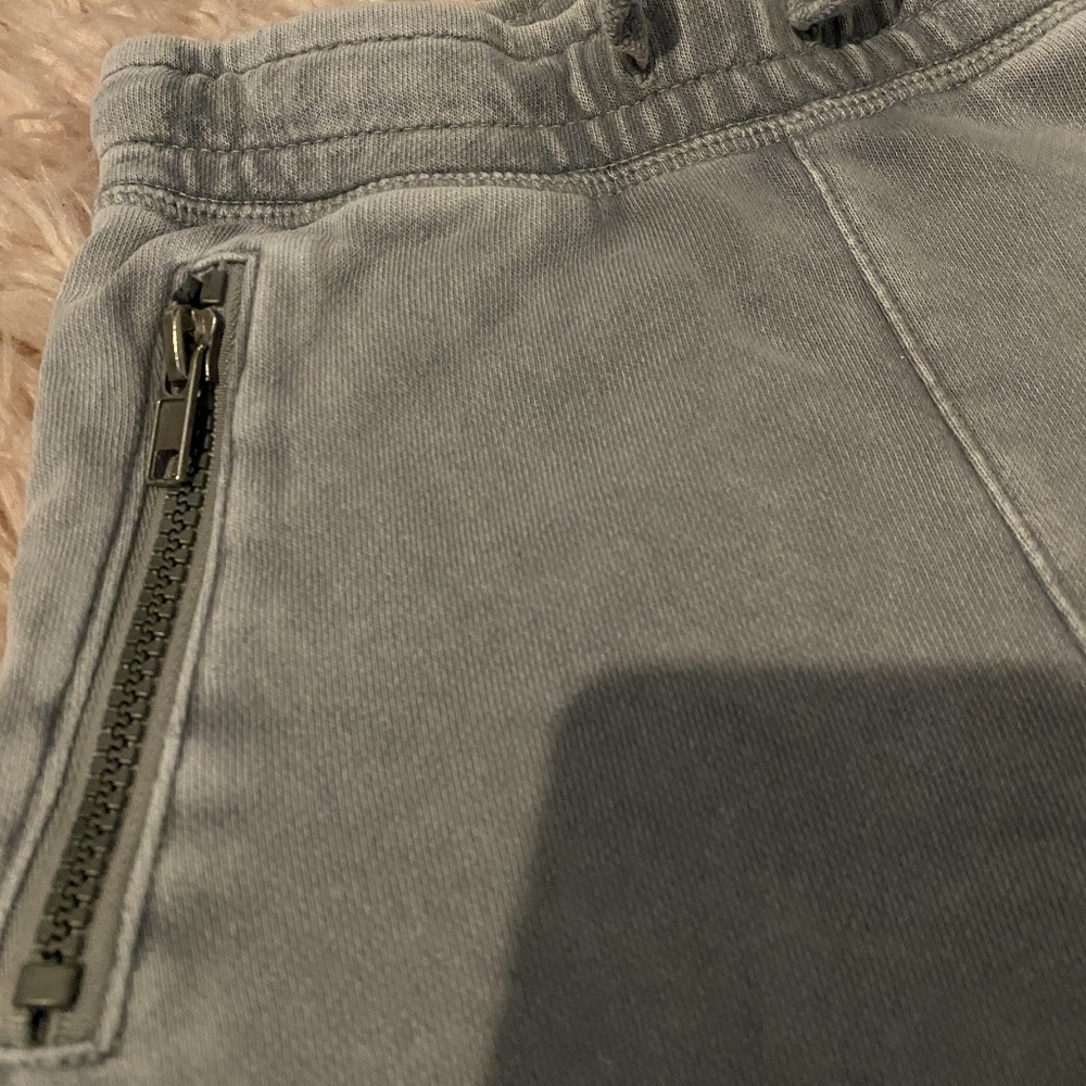 Joggers - Picture 7 of 12
